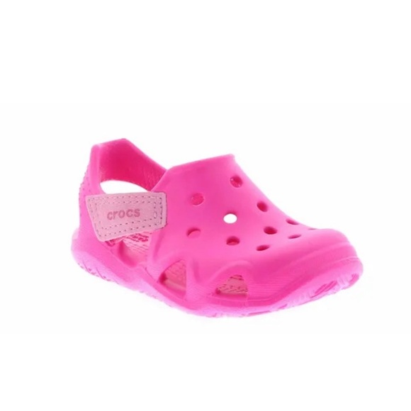 Water Shoes for Boys and Girls Crocs Kids Swiftwater Wave Sandal